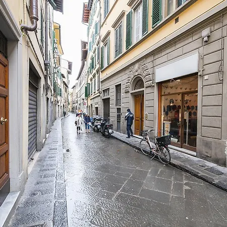 Borgo Pinti Apartment-2